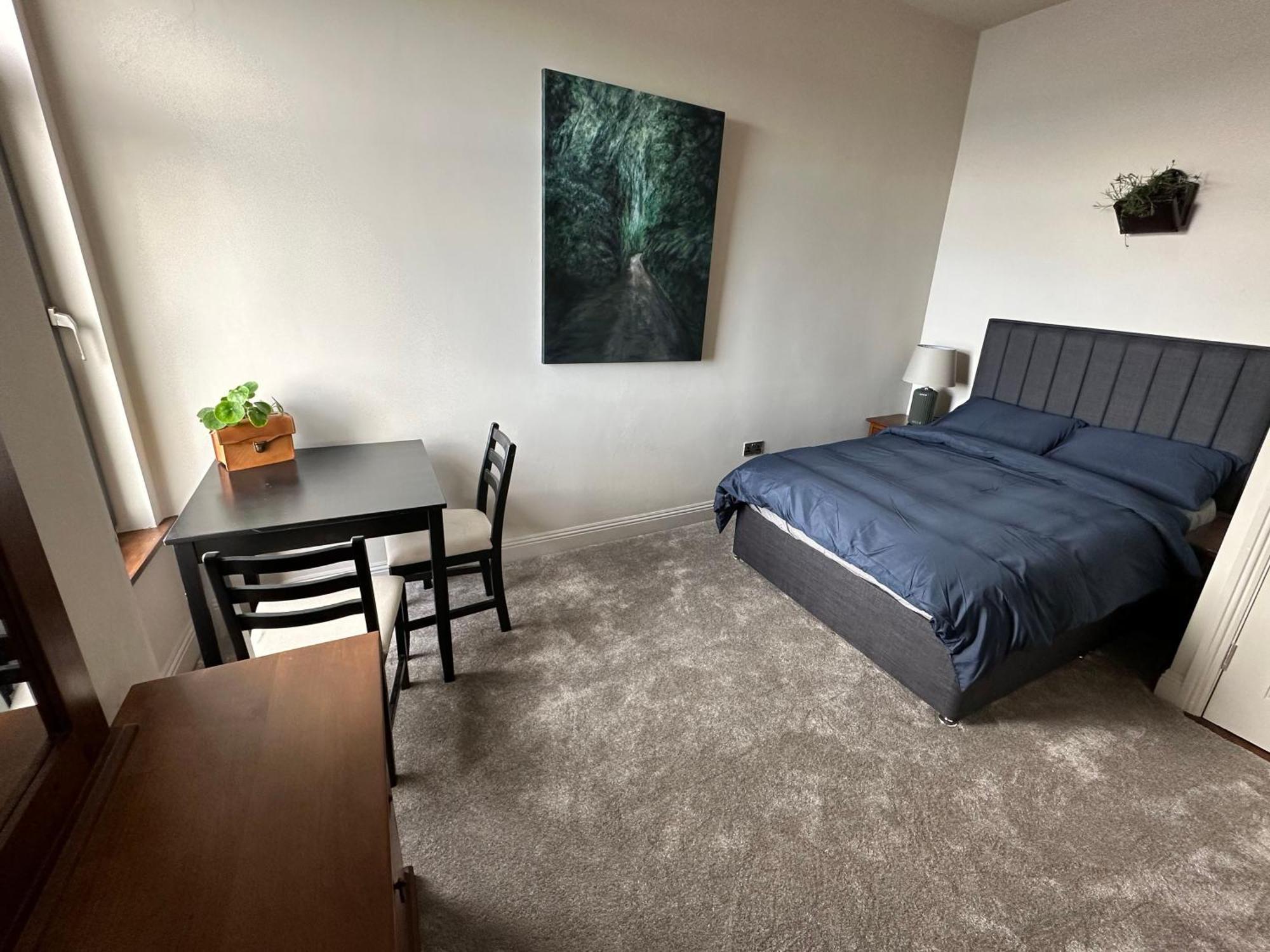 Westways House Hotel Коб Екстериор снимка